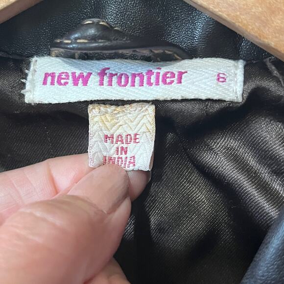 VTG 90s New Frontier Y2K Womens Brown Leather Belted Zip Jacket Coat Dressy 6 - Picture 7 of 9